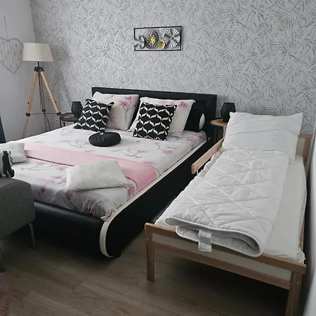 L'étoile De La Source *