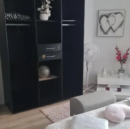 Semesterbostad La Perle Blanche